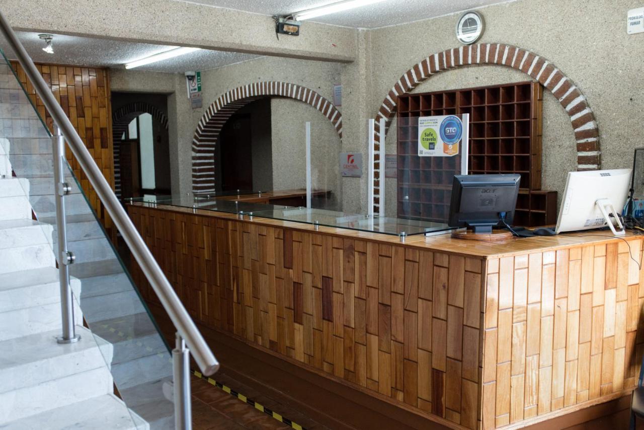 Hotel Central Irapuato - Hotel En 이라푸아토 외부 사진