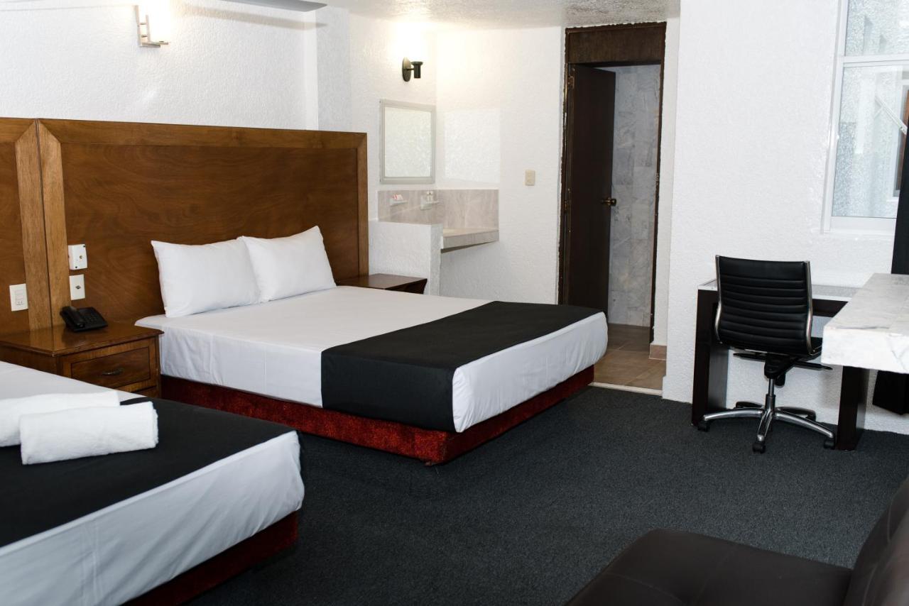 Hotel Central Irapuato - Hotel En 이라푸아토 외부 사진