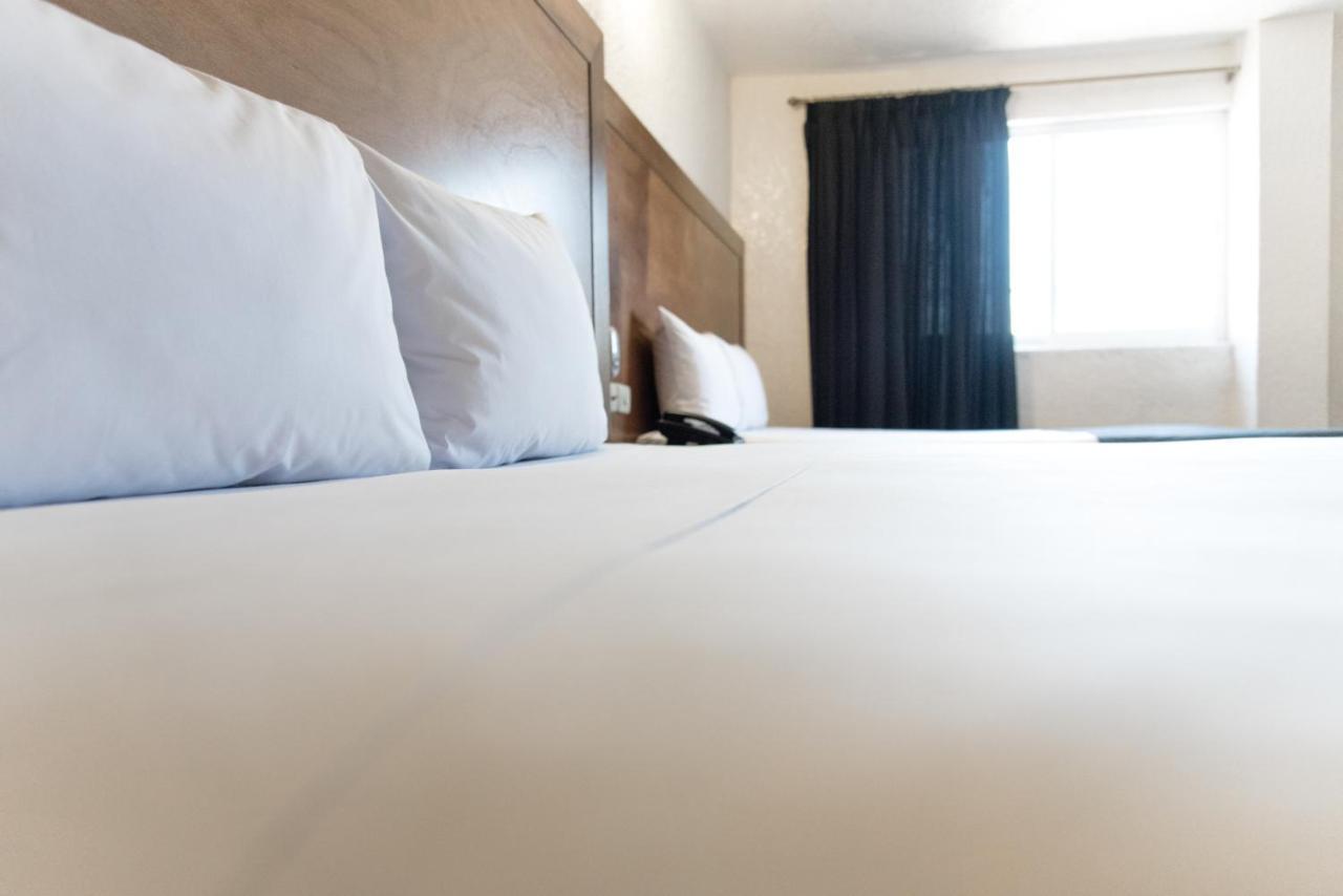 Hotel Central Irapuato - Hotel En 이라푸아토 외부 사진